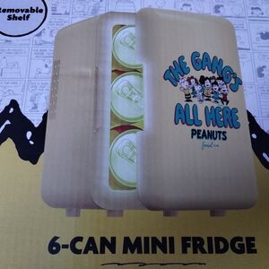 Peanuts Snoopy 6 can mini refrigerator gang all here
